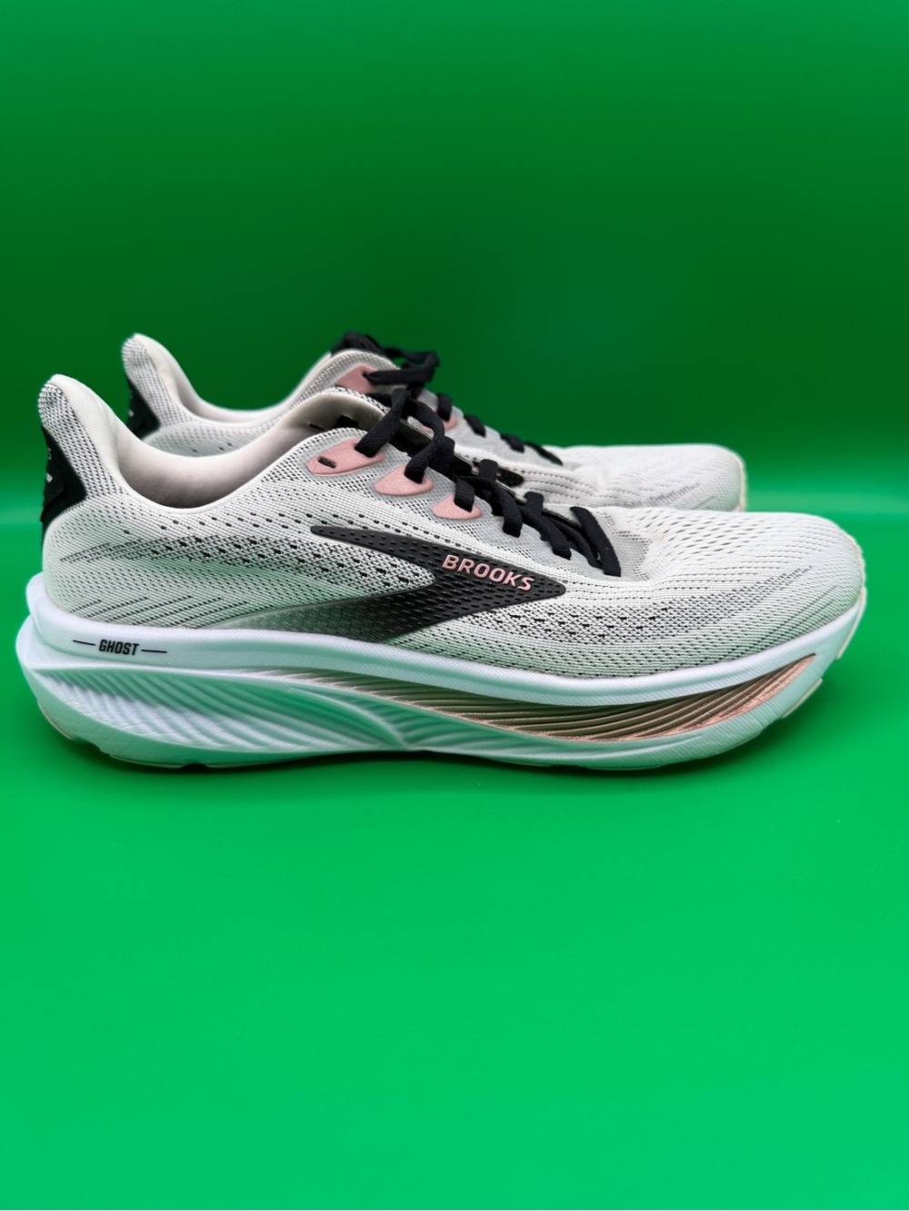 Brooks Women's Ghost 17 White Running Shoes Sneaker 12043118105 SZ 9 - Picture 1 of 16